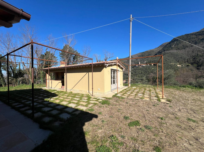 Rustico - Casale in vendita a Camaiore