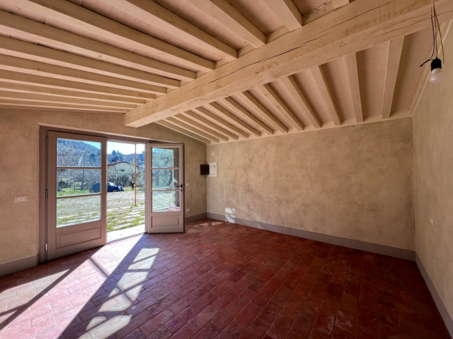 Rustico - Casale in vendita a Camaiore
