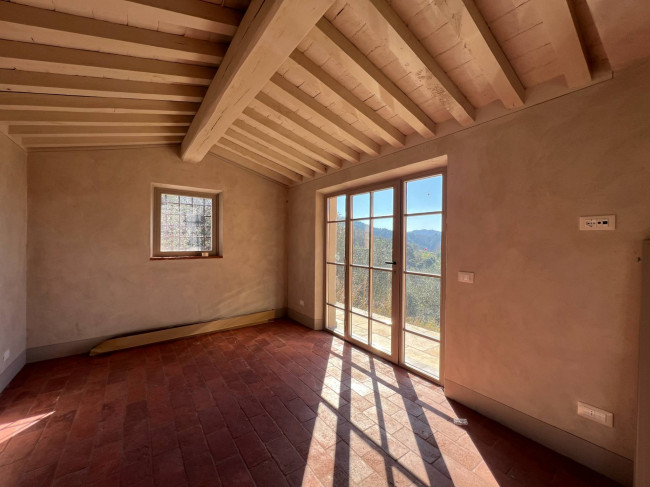 Rustico - Casale in vendita a Camaiore