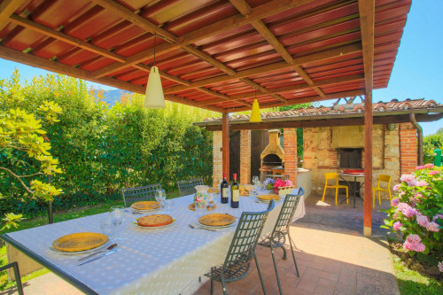 Villa in vendita a Lucca