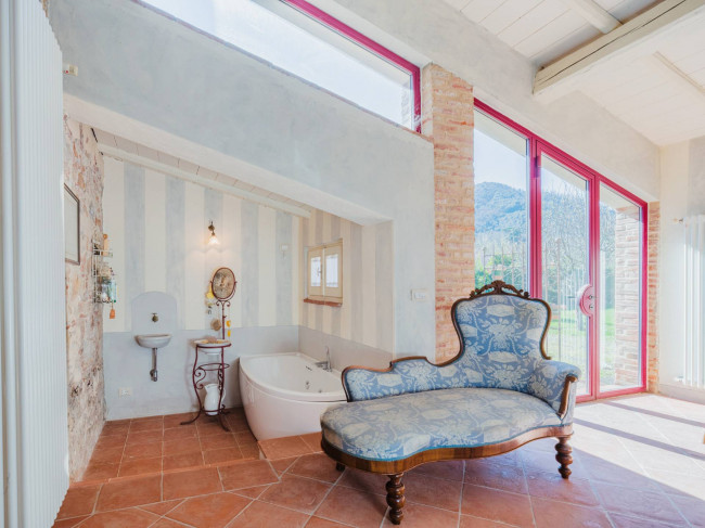 Villa in vendita a Lucca