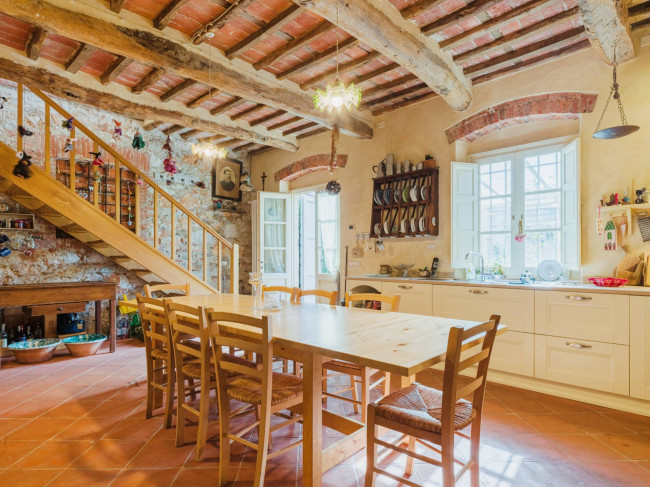 Villa in vendita a Lucca