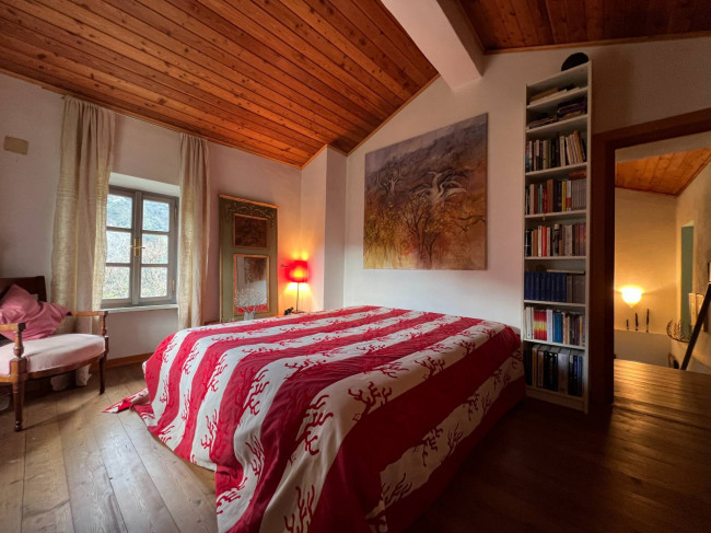 Rustico - Casale in vendita a Seravezza