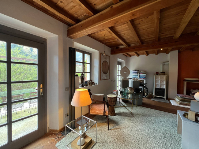 Rustico - Casale in vendita a Seravezza