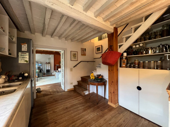 Rustico - Casale in vendita a Seravezza