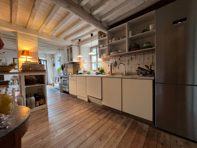 Rustico - Casale in vendita a Seravezza