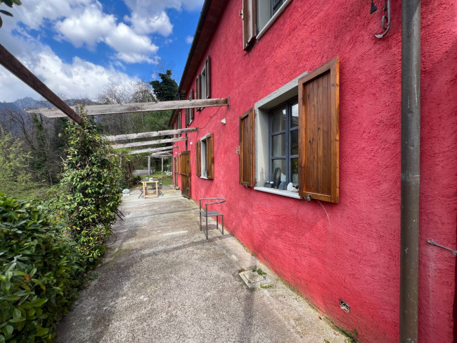 Rustico - Casale in vendita a Seravezza