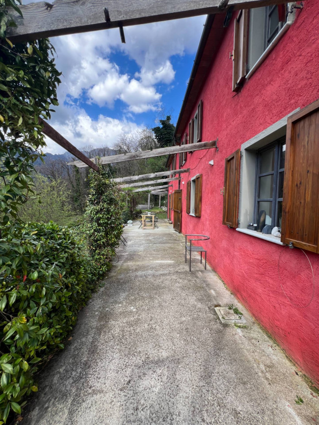Rustico - Casale in vendita a Seravezza