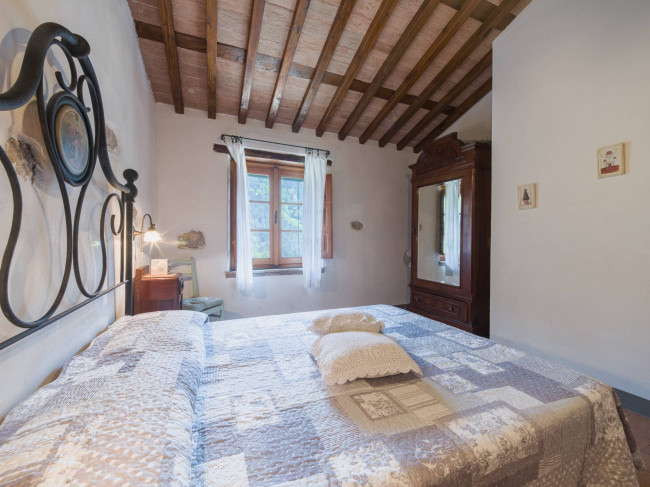 Rustico - Casale in vendita a Camaiore