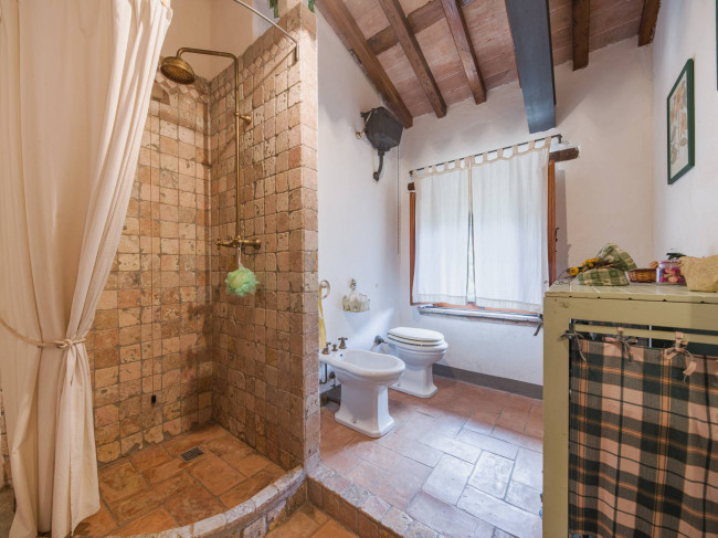 Rustico - Casale in vendita a Camaiore