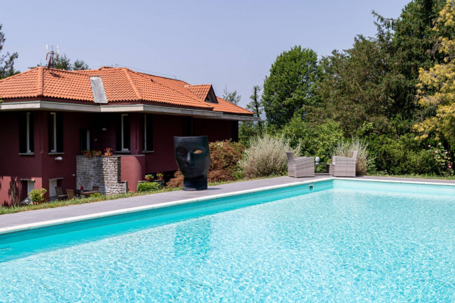 Villa in vendita a Camaiore