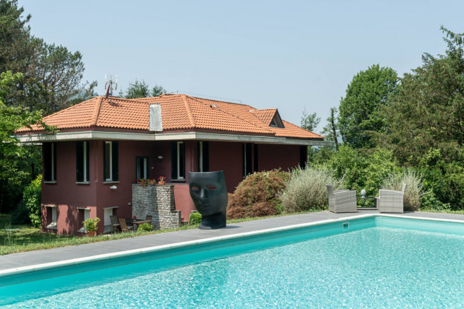 Villa in vendita a Camaiore