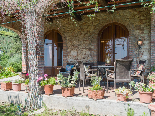 Rustico - Casale in vendita a Camaiore
