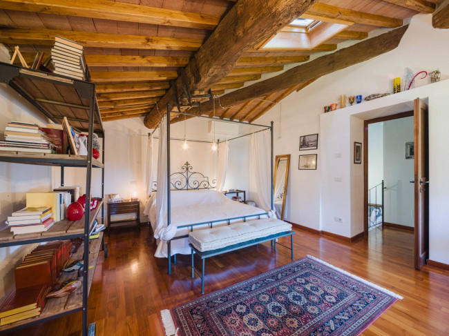 Rustico - Casale in vendita a Camaiore