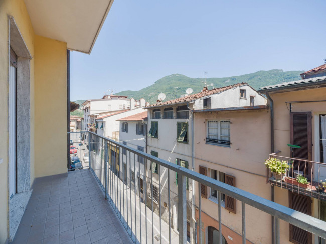 Appartamento in vendita a Camaiore