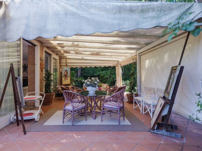 Villa in vendita a Massarosa