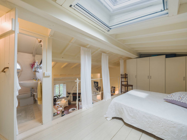 Rustico - Casale in vendita a Camaiore