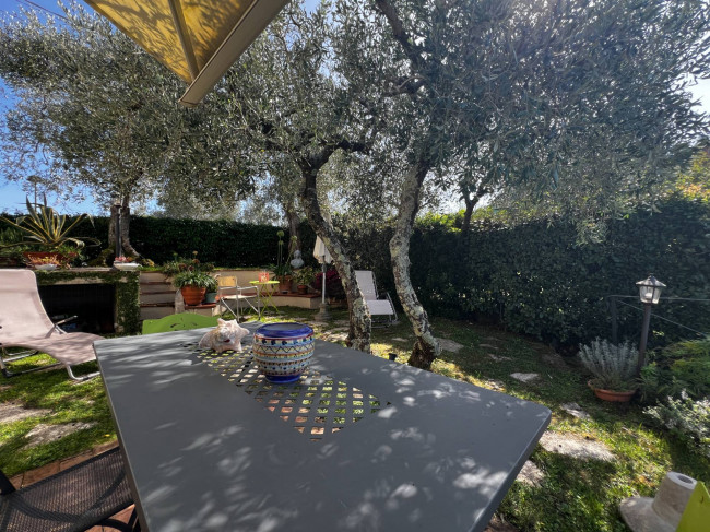 Rustico - Casale in vendita a Camaiore