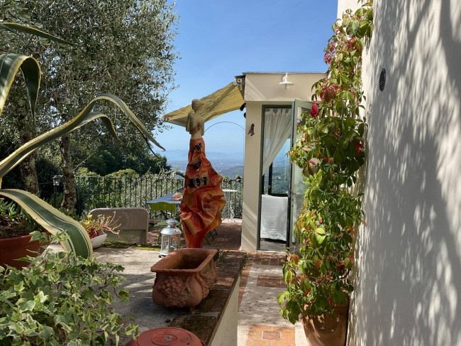 Rustico - Casale in vendita a Camaiore