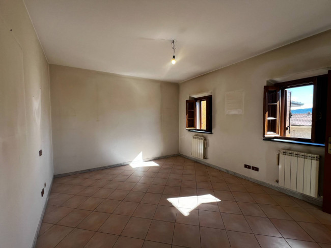 casa indipendente in vendita a Camaiore
