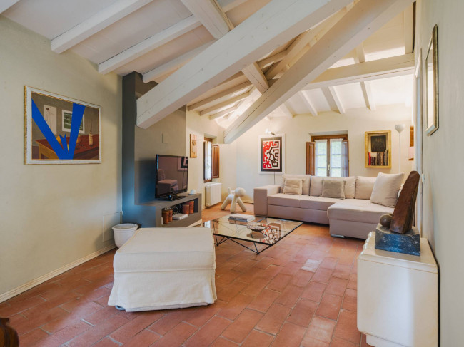 Appartamento in vendita a Camaiore