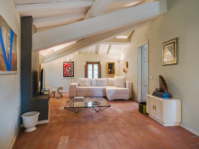 Appartamento in vendita a Camaiore