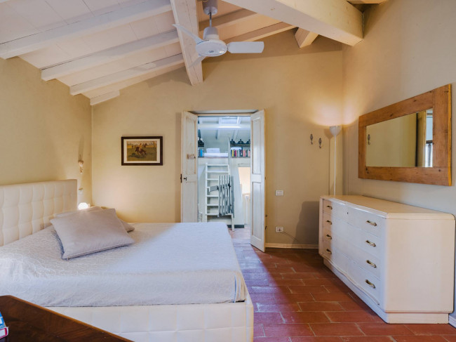 Appartamento in vendita a Camaiore