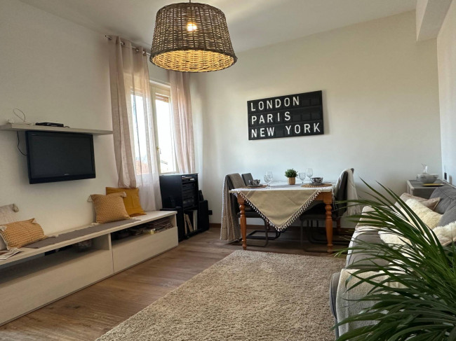 Appartamento in vendita a Viareggio