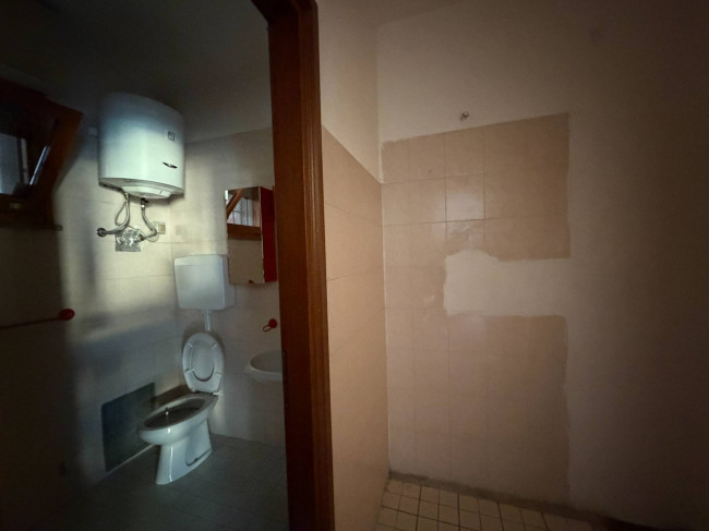 Locale commerciale in affitto a Viareggio