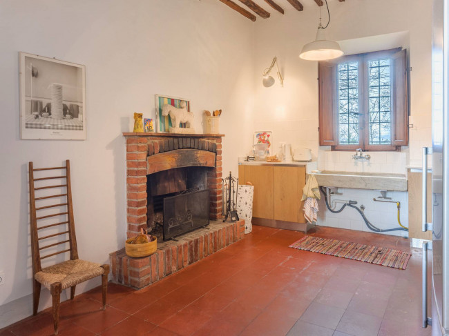 Rustico - Casale in vendita a Massarosa