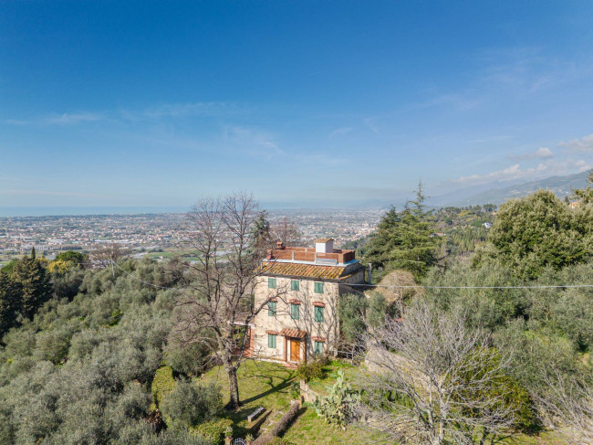 Rustico - Casale in vendita a Massarosa