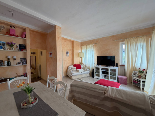 Villa for sale in Massarosa