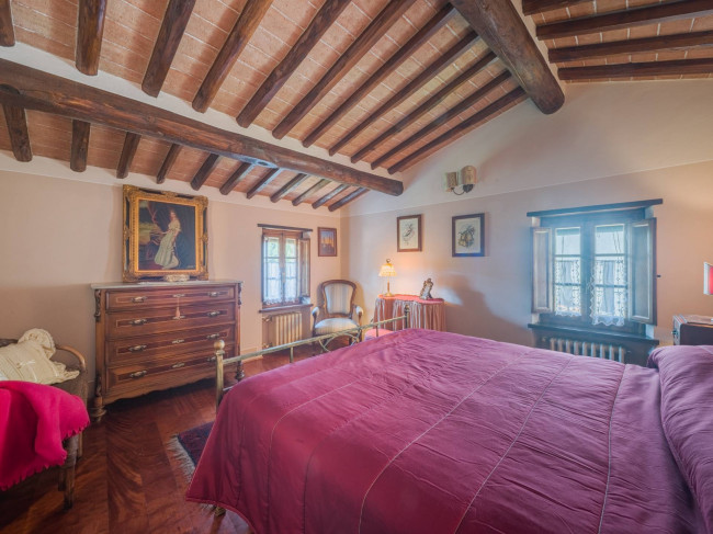 Rustico - Casale in vendita a Camaiore