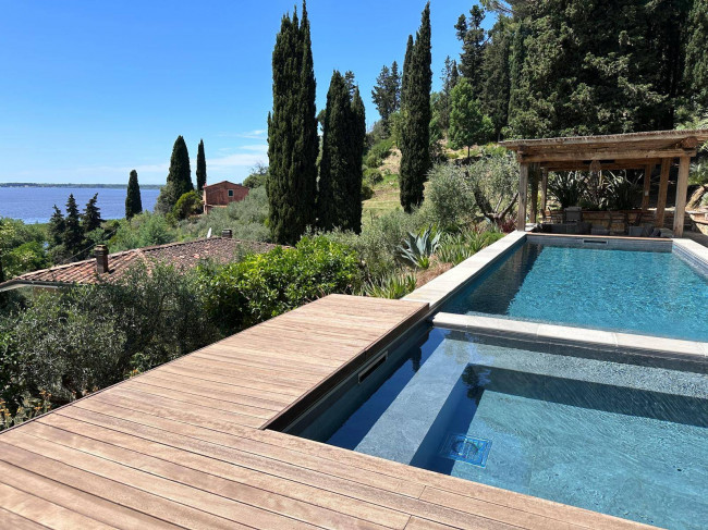Villa in vendita a Massarosa