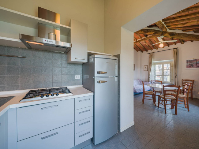 Rustico - Casale in vendita a Camaiore