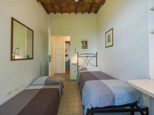 Rustico - Casale in vendita a Camaiore