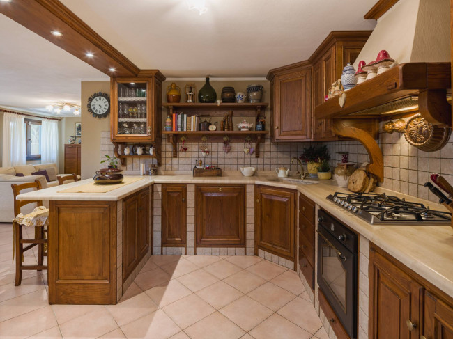 Villa in vendita a Massarosa
