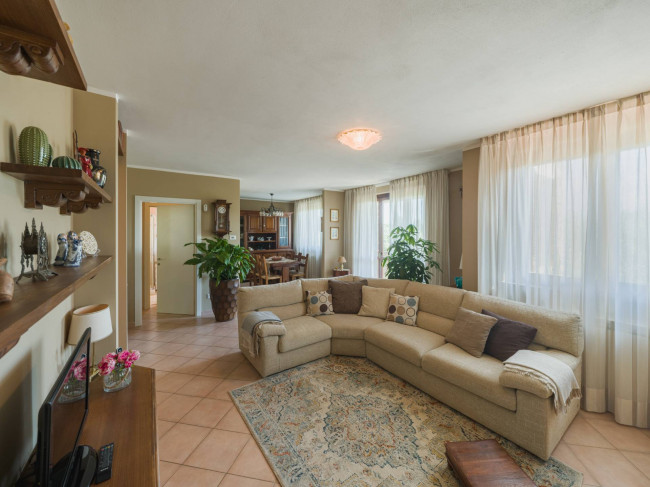 Villa in vendita a Massarosa
