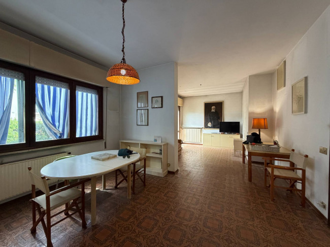 Villette a schiera in vendita a Camaiore