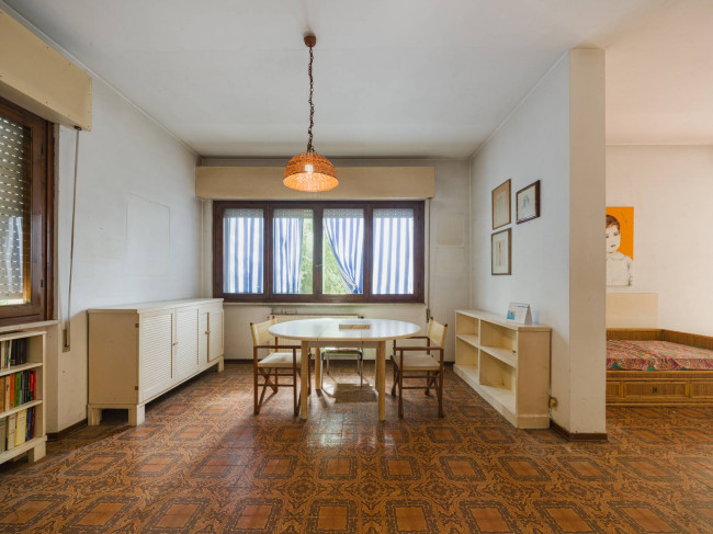 Villette a schiera in vendita a Camaiore
