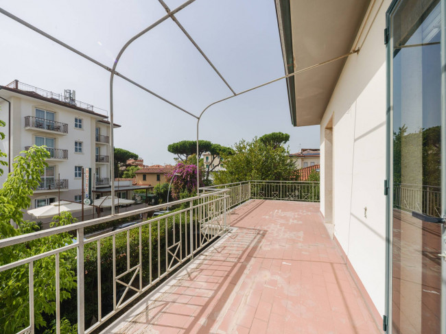 Villette a schiera in vendita a Camaiore