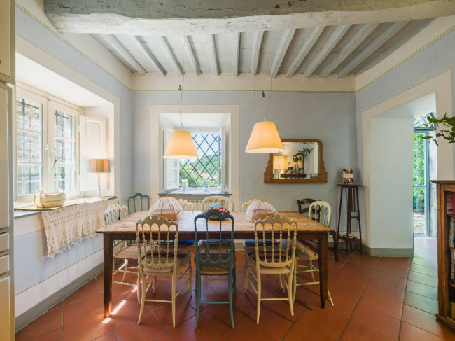 Rustico - Casale in vendita a Camaiore