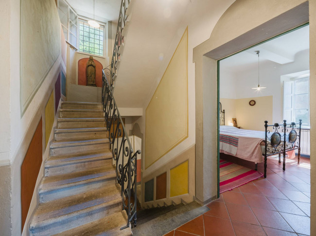Rustico - Casale in vendita a Camaiore