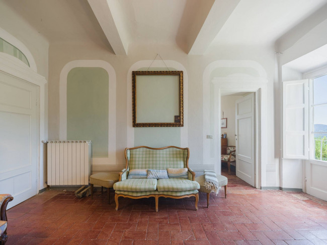 Rustico - Casale in vendita a Camaiore