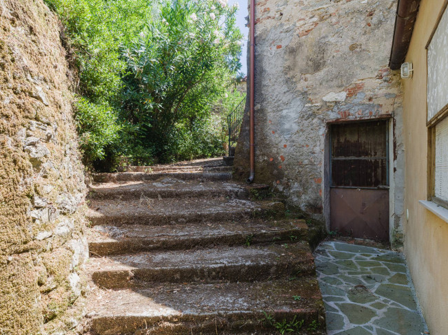 Rustico - Casale in vendita a Camaiore