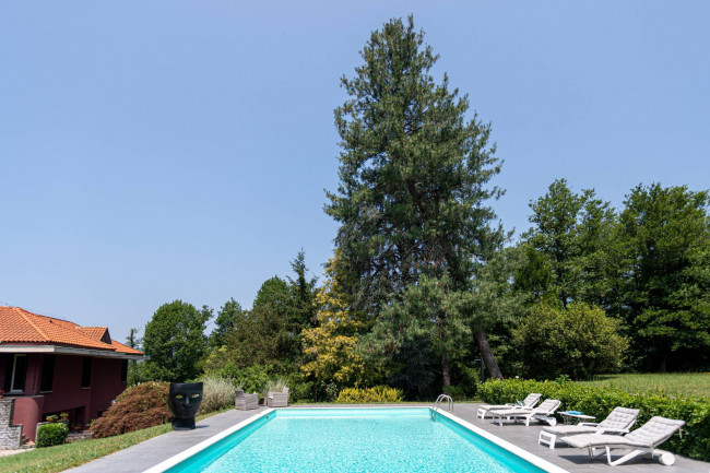 Villa in vendita a Camaiore