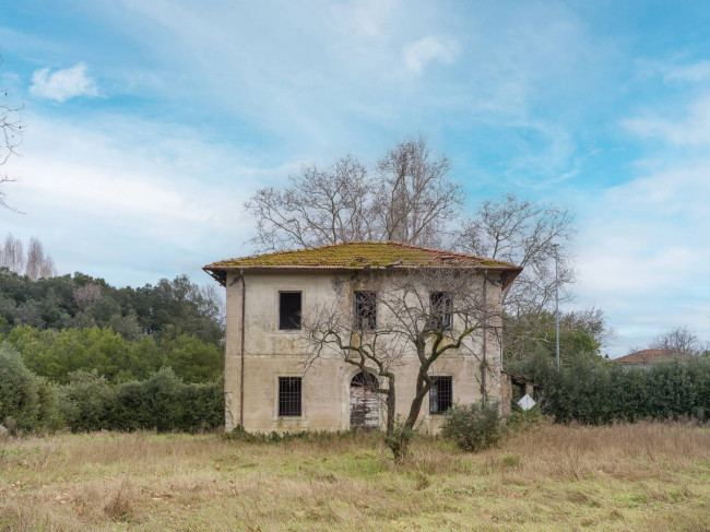 Villa in vendita a Viareggio