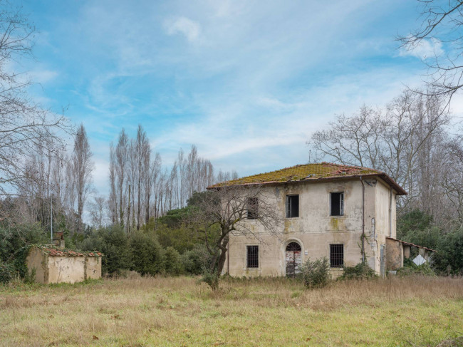 Villa in vendita a Viareggio