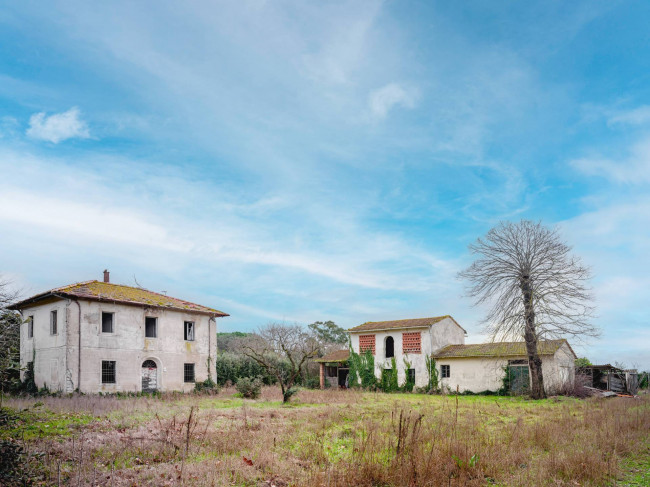 Villa in vendita a Viareggio