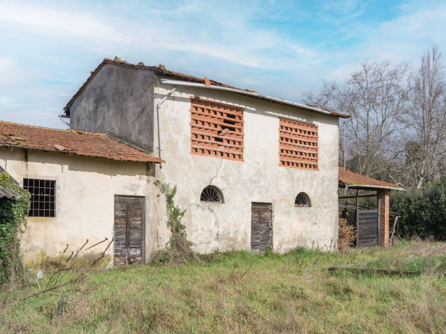 Villa in vendita a Viareggio